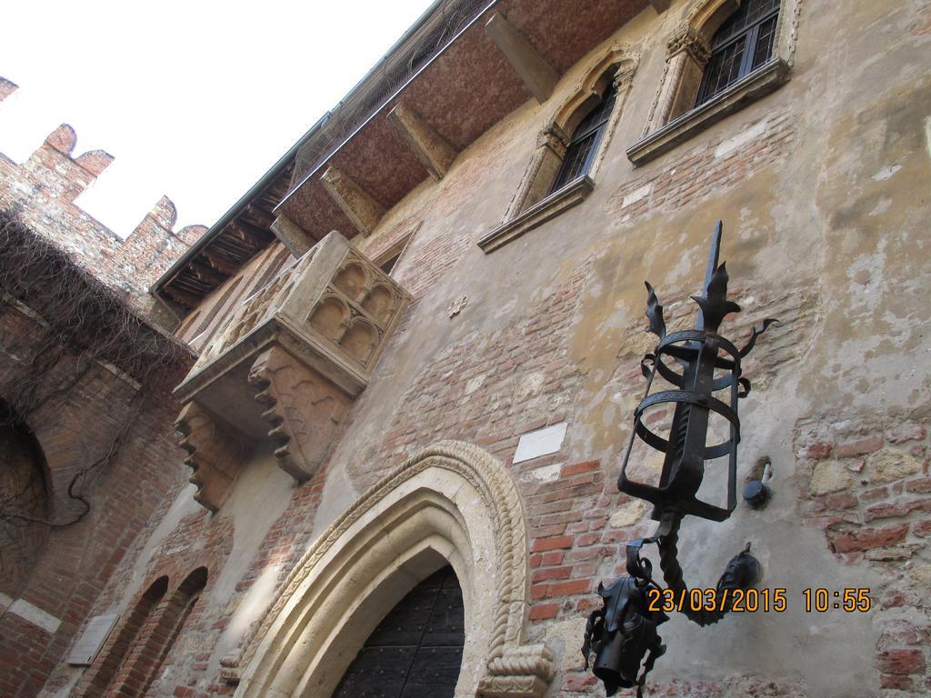 B&B Duomo Verona Exterior photo